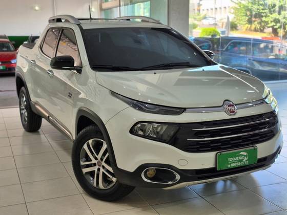 FIAT TORO 2.0 16V TURBO DIESEL VOLCANO 4WD AT9